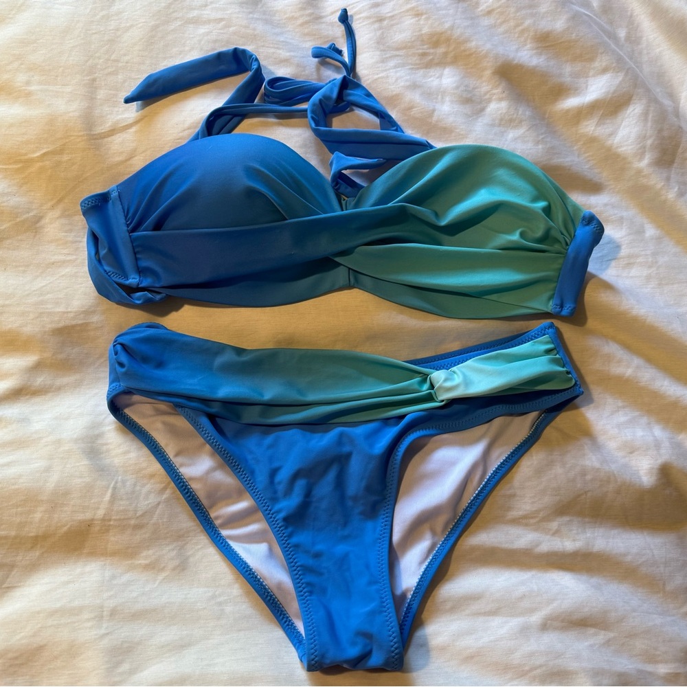 Kanomi Blue and Green Ombre Bikini Set Sz M